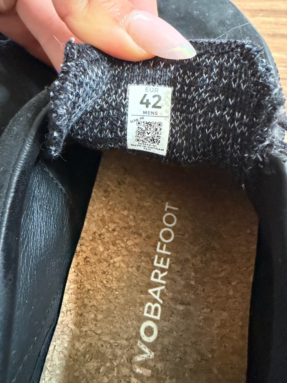 Vivo barefoot- Motus studio sneaker leather. - Picture 11 of 12